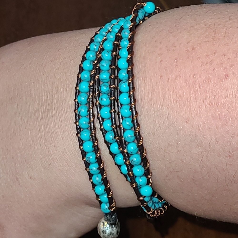 💎 4/$20 Wrap-around bracelet - Picture 2 of 3